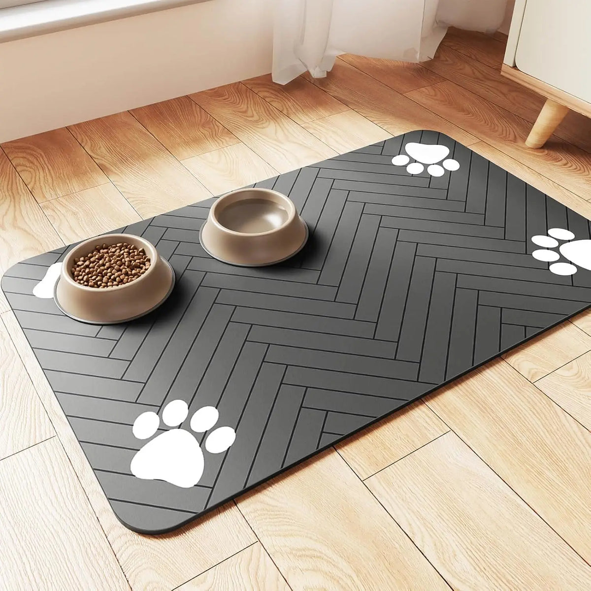 Tapis de gamelle absorbant pour chien et chat – 3 tailles – vue 2 | MonPluto